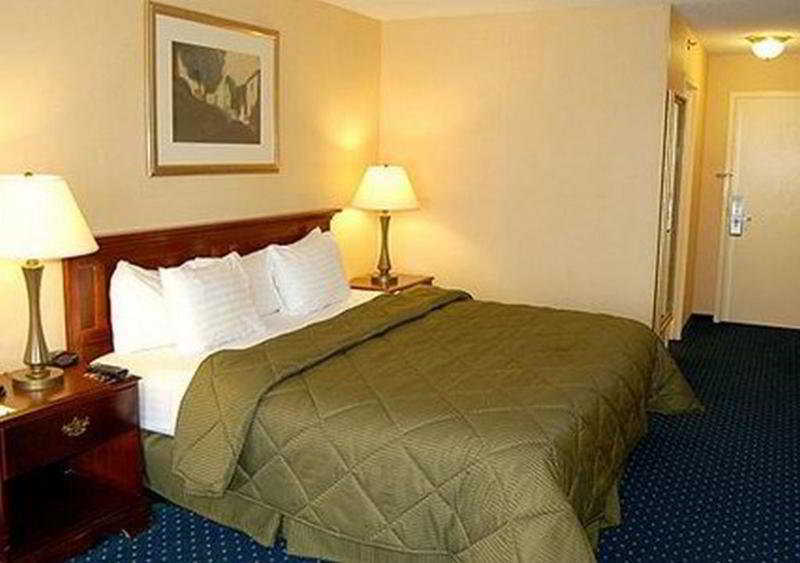 Comfort Inn Randolph-Boston Esterno foto